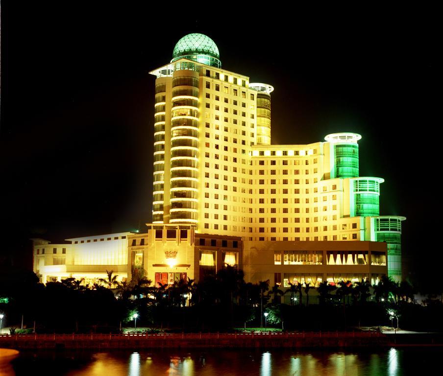 Guangxi Wharton International Hotel Nanning Exterior foto